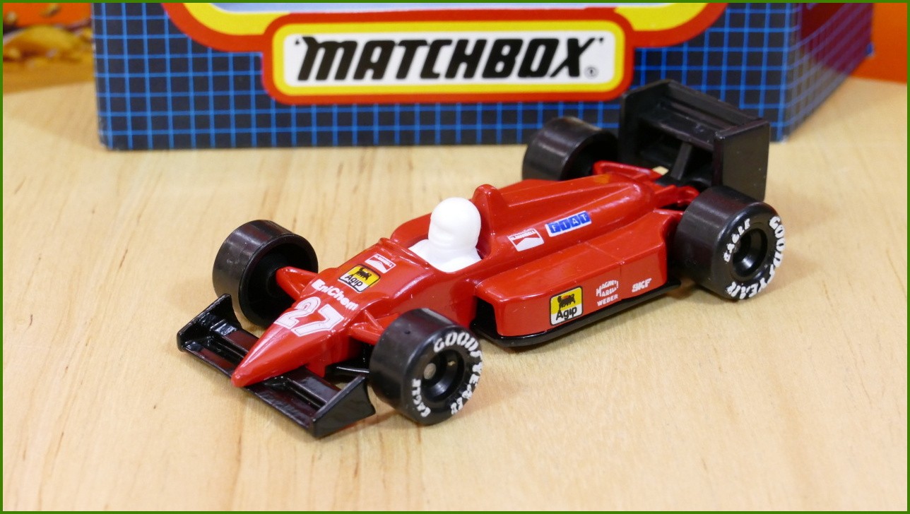 Matchbox Model MB-14 - Grand Prix Raceauto