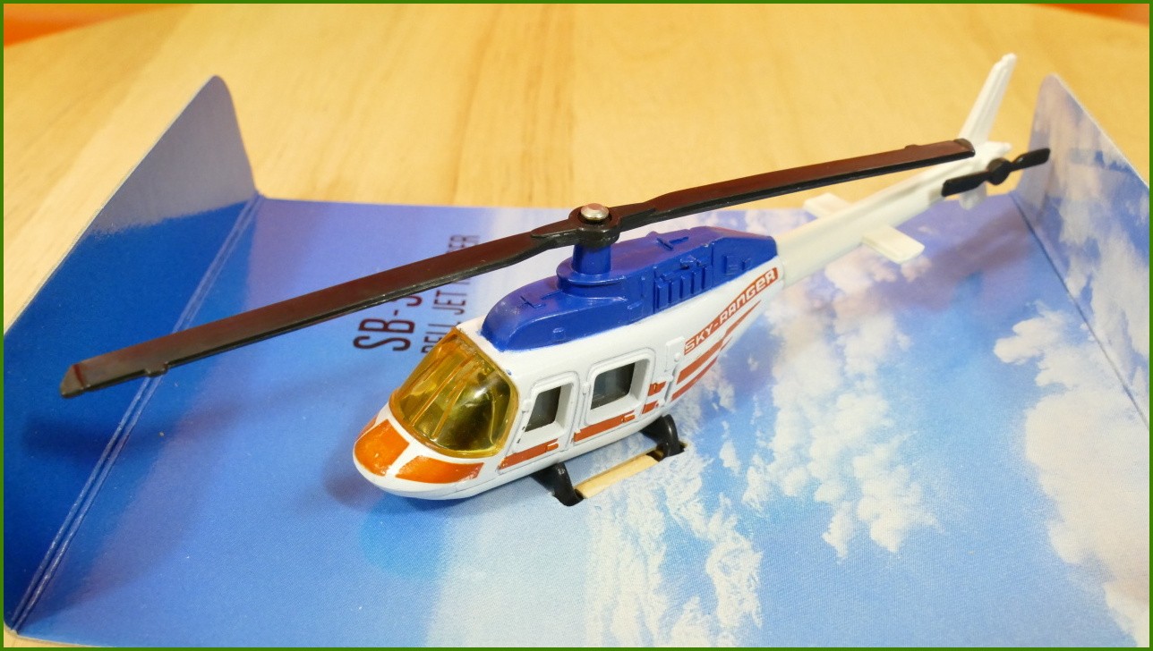 Matchbox Model Letadla - SB-33 - Bell Jet Ranger