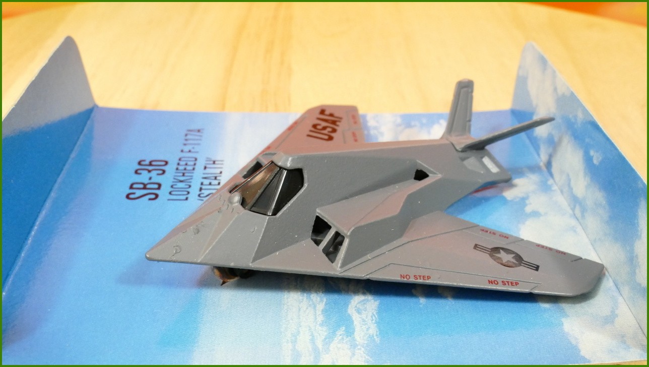 Matchbox Model Letadla - SB-36 - Lockheed F-117A ´Stealth´