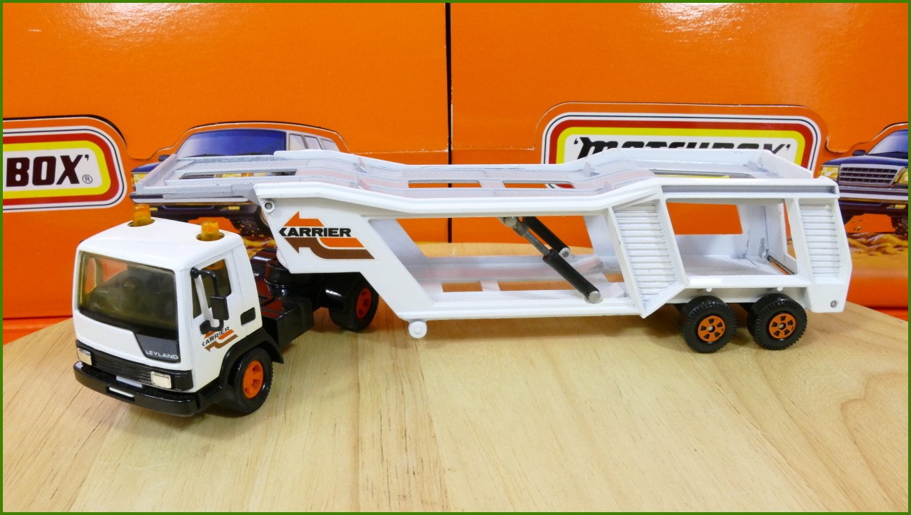 Matchbox Superkings K-120 Leyland Car Transporter