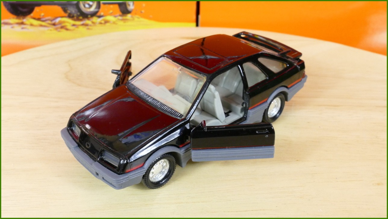 Model Autíčka Matchbox Superkings - K-100 - Ford Sierra XR4i