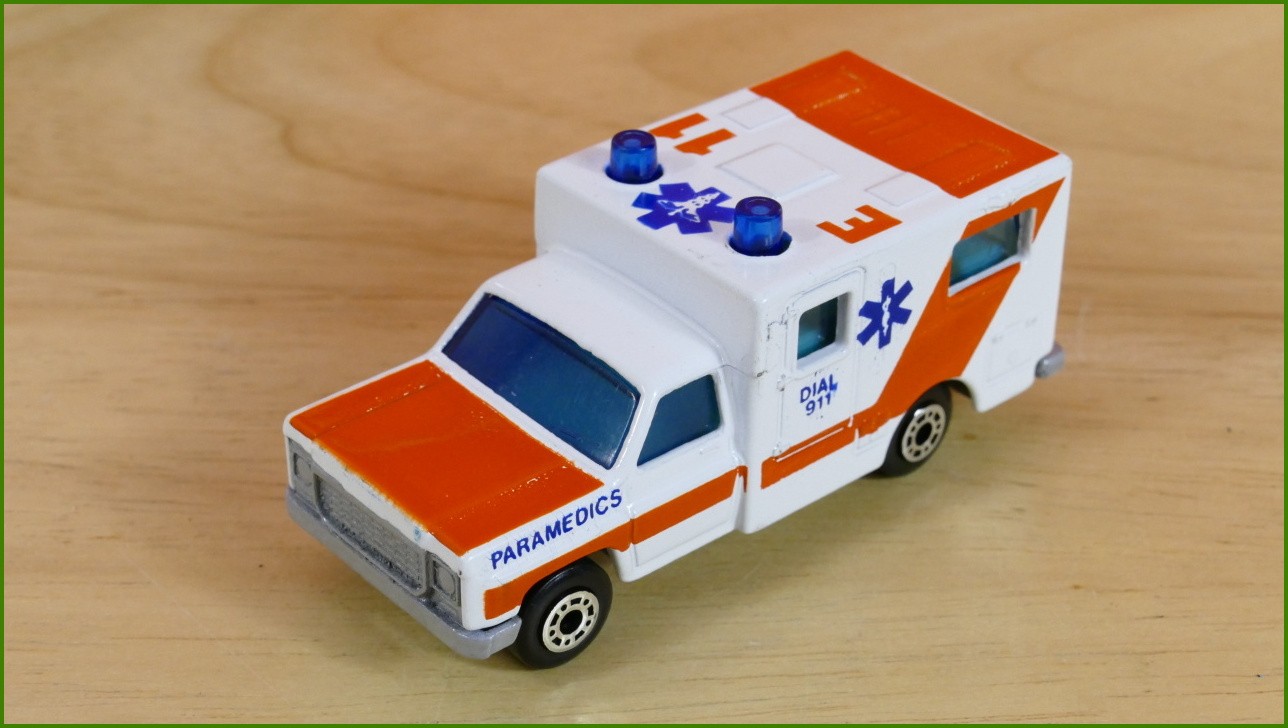 Angličák Matchbox MB-25 - Ambulance