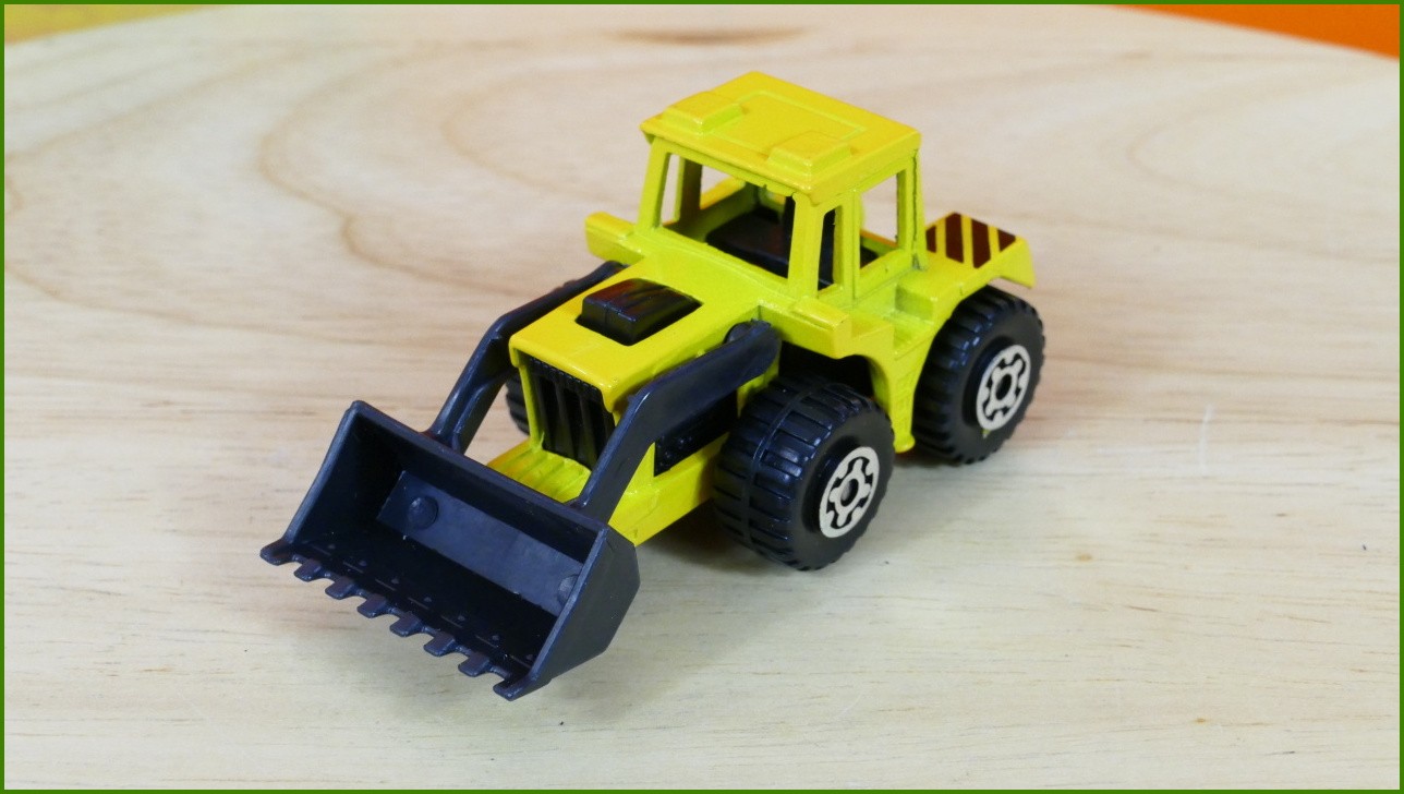 Angličák Matchbox MB-29 - Shovel Tractor