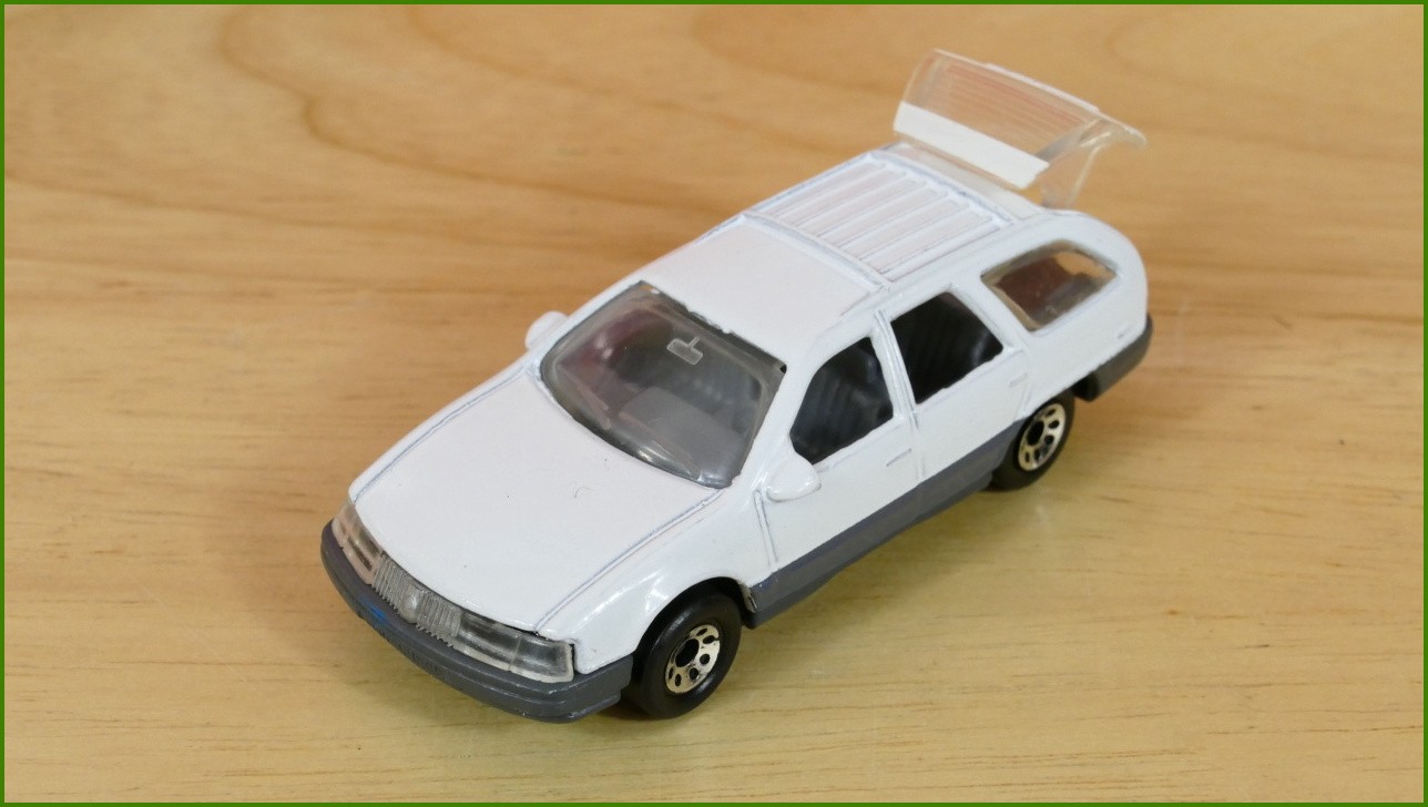 Autíčko Angličák Matchbox MB-33 - Mercury Sable