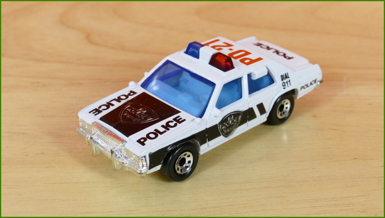 Autíčko Angličák Matchbox MB-51 - Ford LTD Police