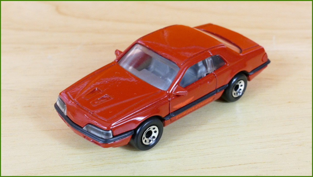 Autíčko Angličák Matchbox MB-61 - ´87 T Bird Turbo Coupé