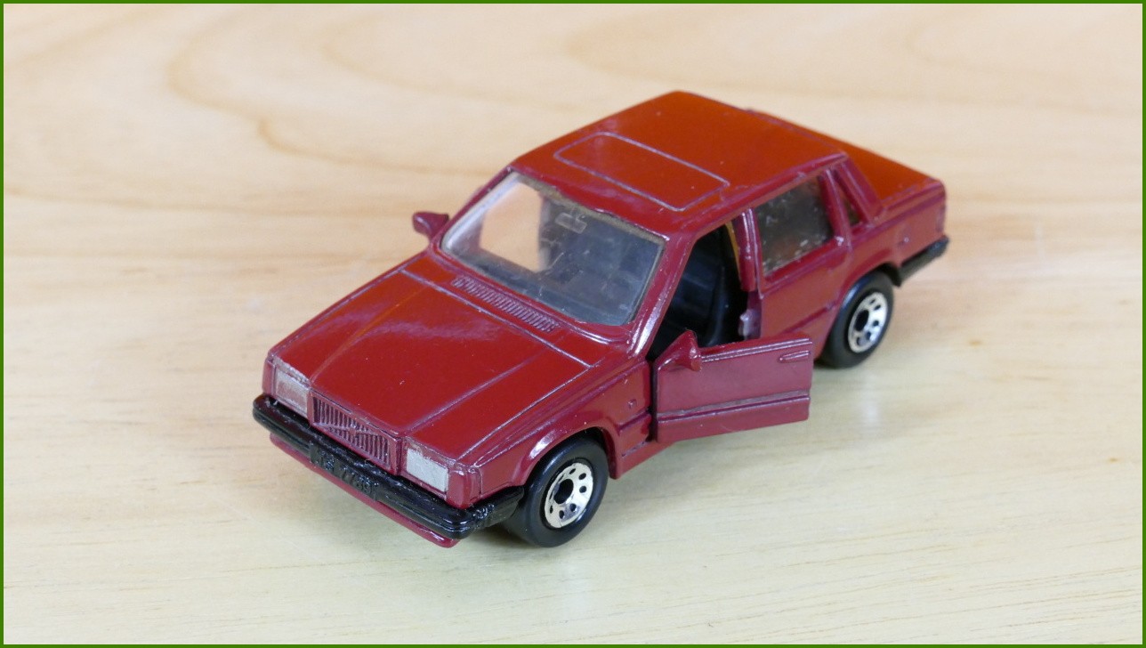 Autíčko Angličák Matchbox MB-62 - Volvo 760