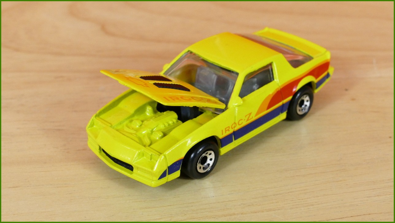Anglilčák Matchbox Autíčko (Made in Macau) MB-68 - Camaro Iroc-Z