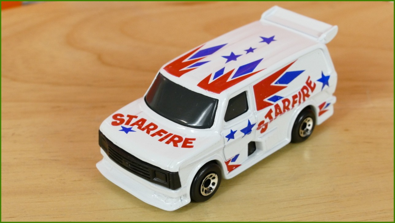 Anglilčák Matchbox Autíčko MB-72 - Ford Supervan