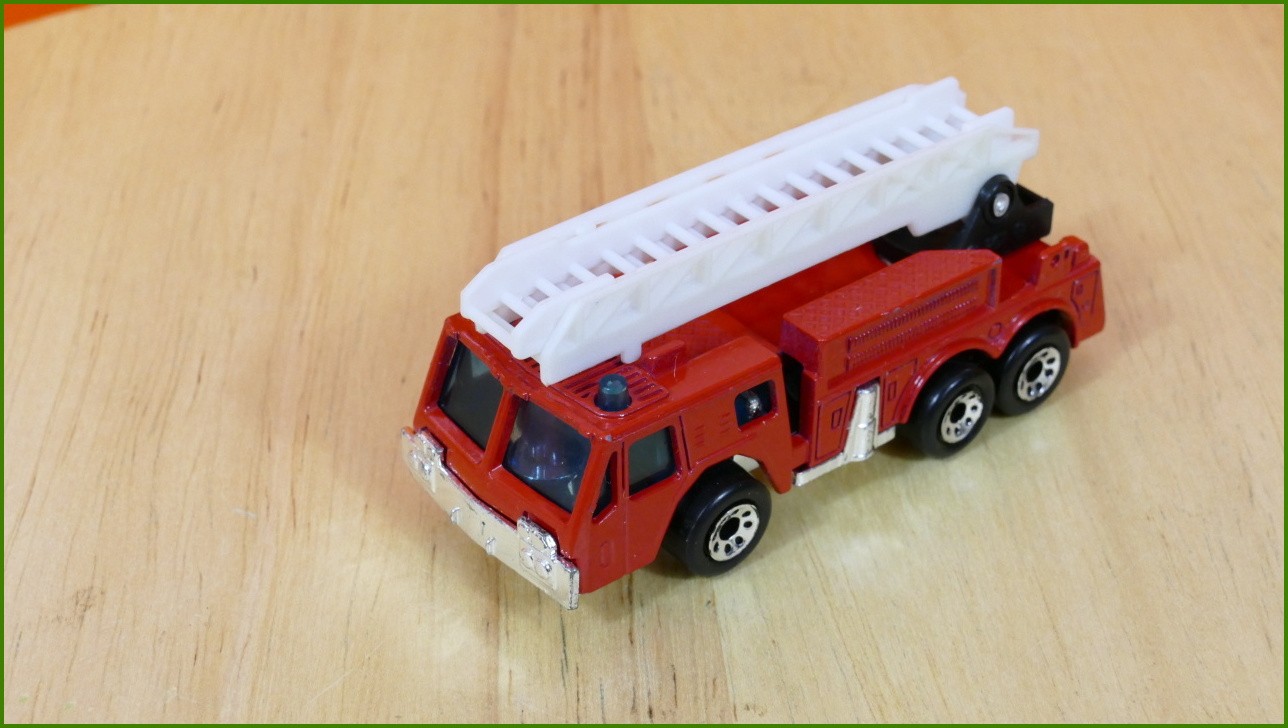 Matchbox Model Autíčka MB18 - Fire Engine