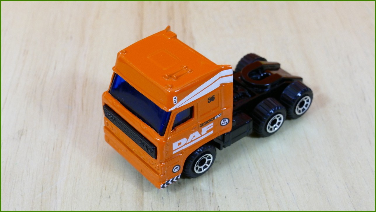 Matchbox Model Autíčka No.65 - DAF Space