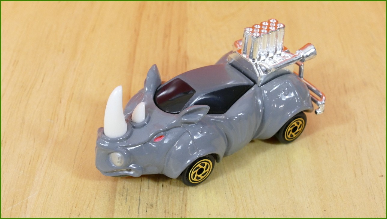 Matchbox Model Autíčka Super Fast No.24 - Rhino