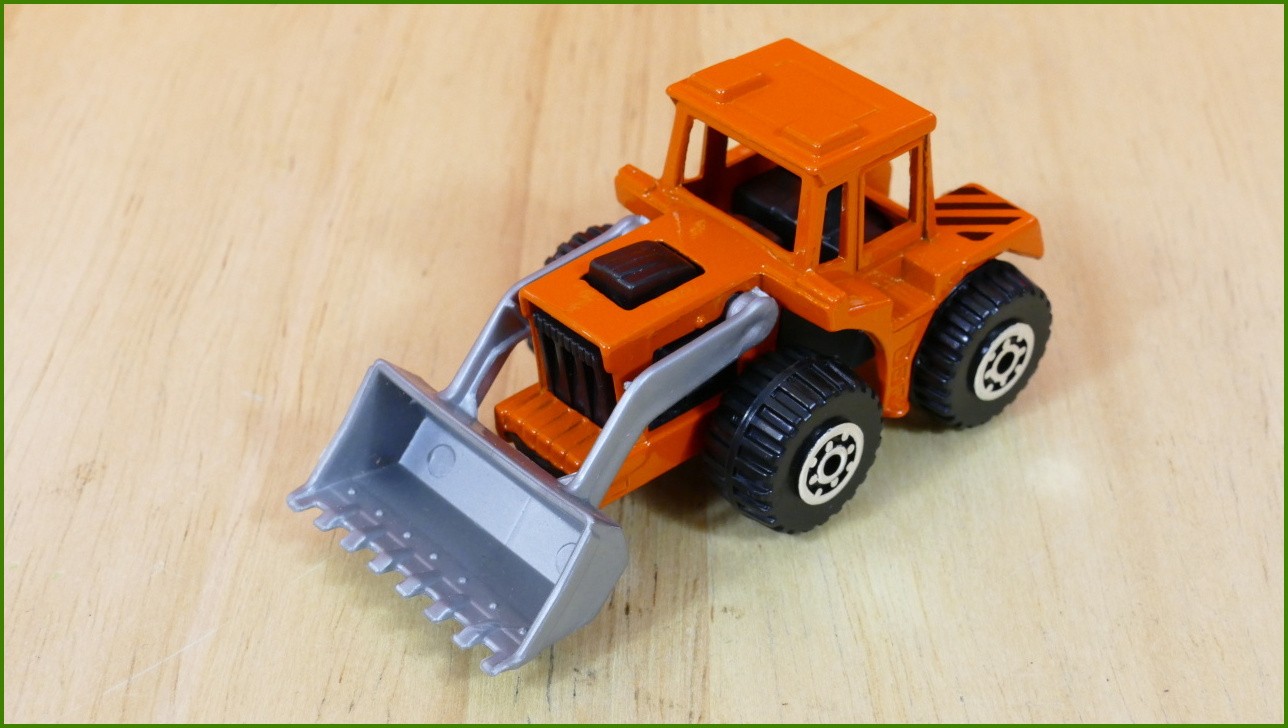 Matchbox Model Autíčka No.29 - Shovel Nose Tractor
