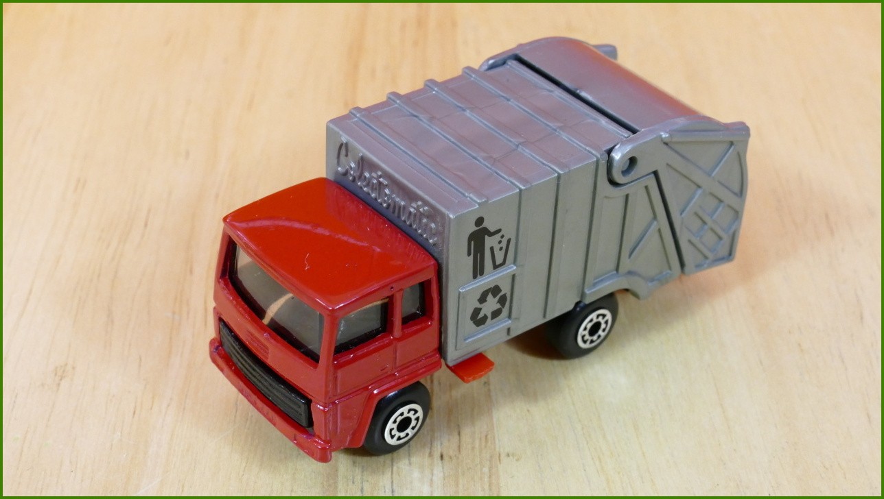 Matchbox Model Autíčka No.36 - Refuse Truck