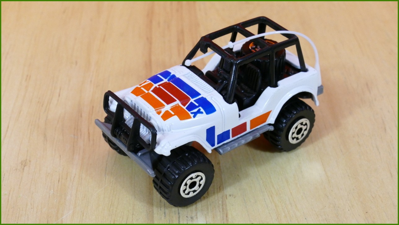 Matchbox Model Autíčka (Made in China) No.25 - Jeep 4x4