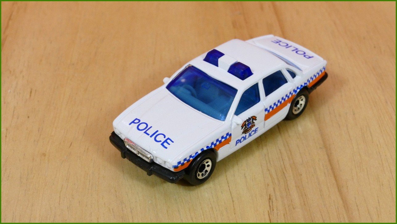 Matchbox Model Autíčka (Made in Thailand) MB-1 - Jaguar XJ6