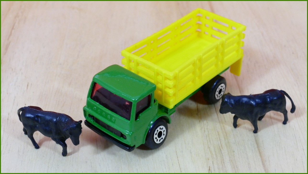 Matchbox Model Autíčka (Made in Thailand) MB-12 - Cattle Truck