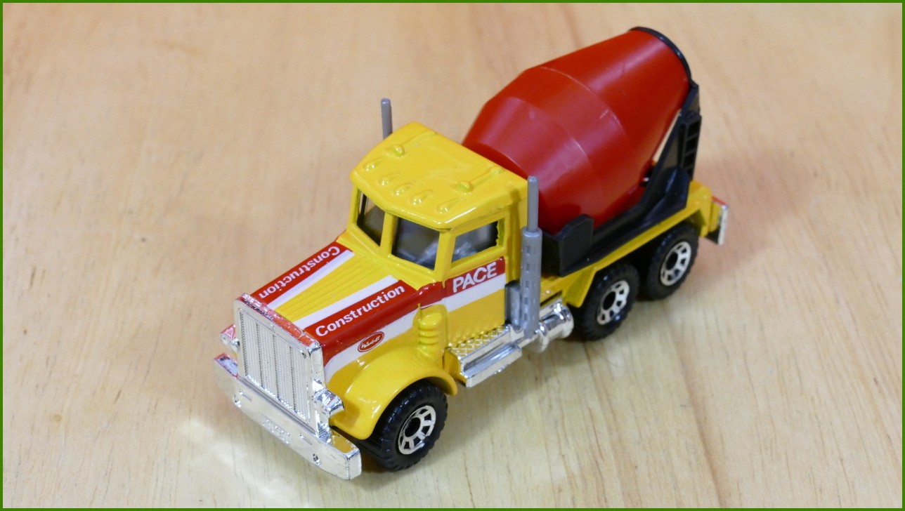 Matchbox Model Autíčka (Made in Thailand) MB-19 - Peterbilt