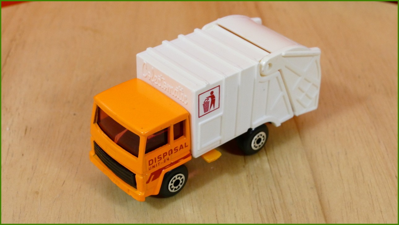 Matchbox Model Autíčka (Made in China) MB-36 - Refuse Truck