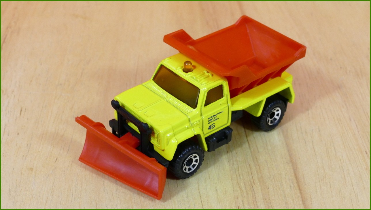 Matchbox Model Autíčka (Made in China) MB-69 - Highway Maintenance Truck