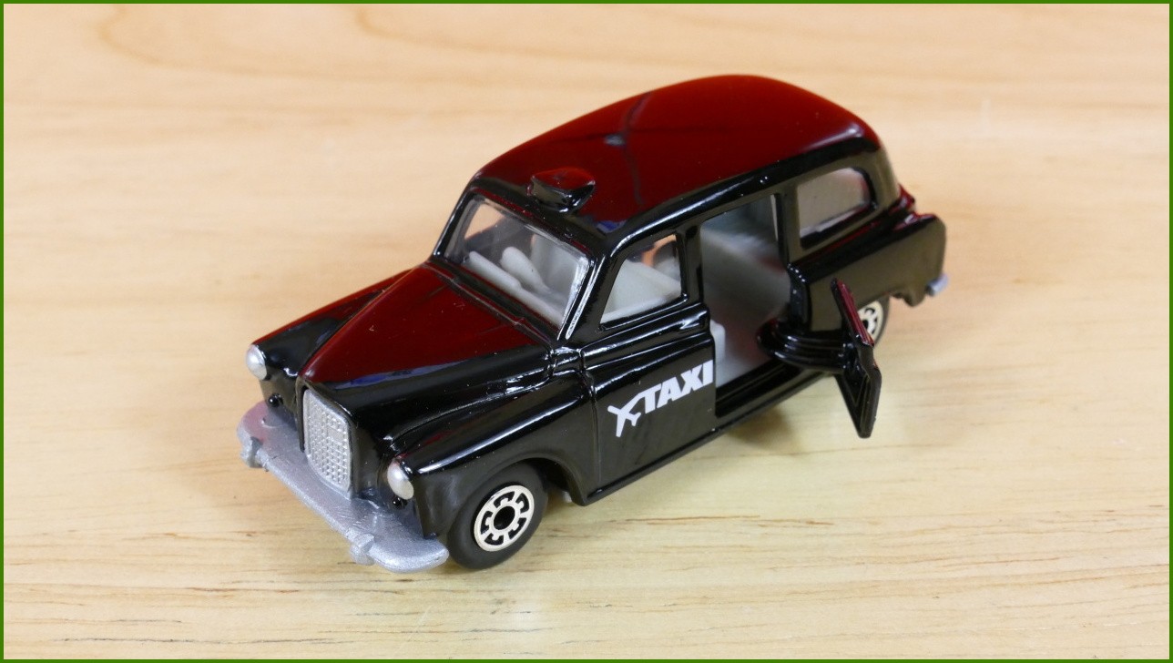 Matchbox Autíčko (Made in China) No.9 - London Taxi