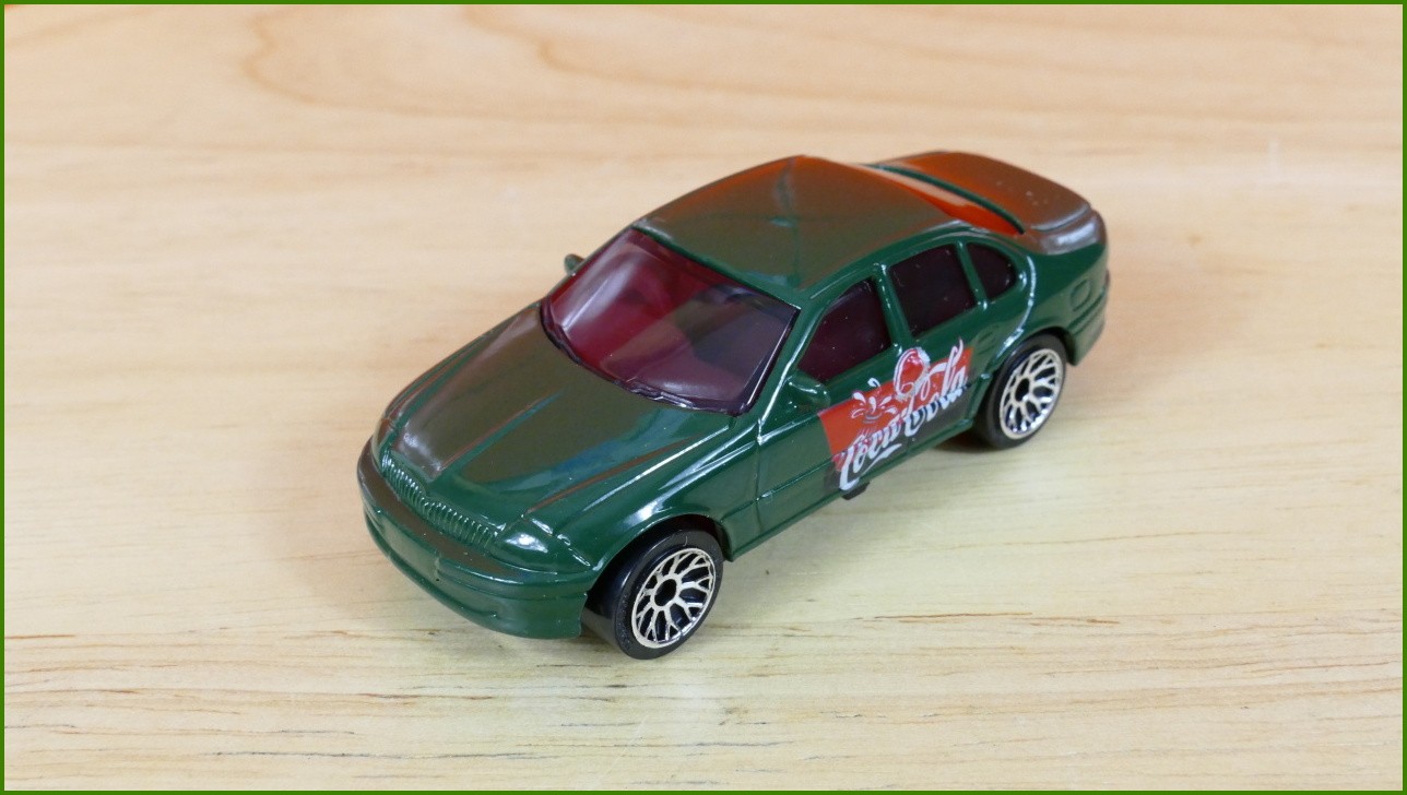 Matchbox Autíčko (Made in China) No.9 - Coca-Cola - Ford Falcon Forté- 50th Anniversary