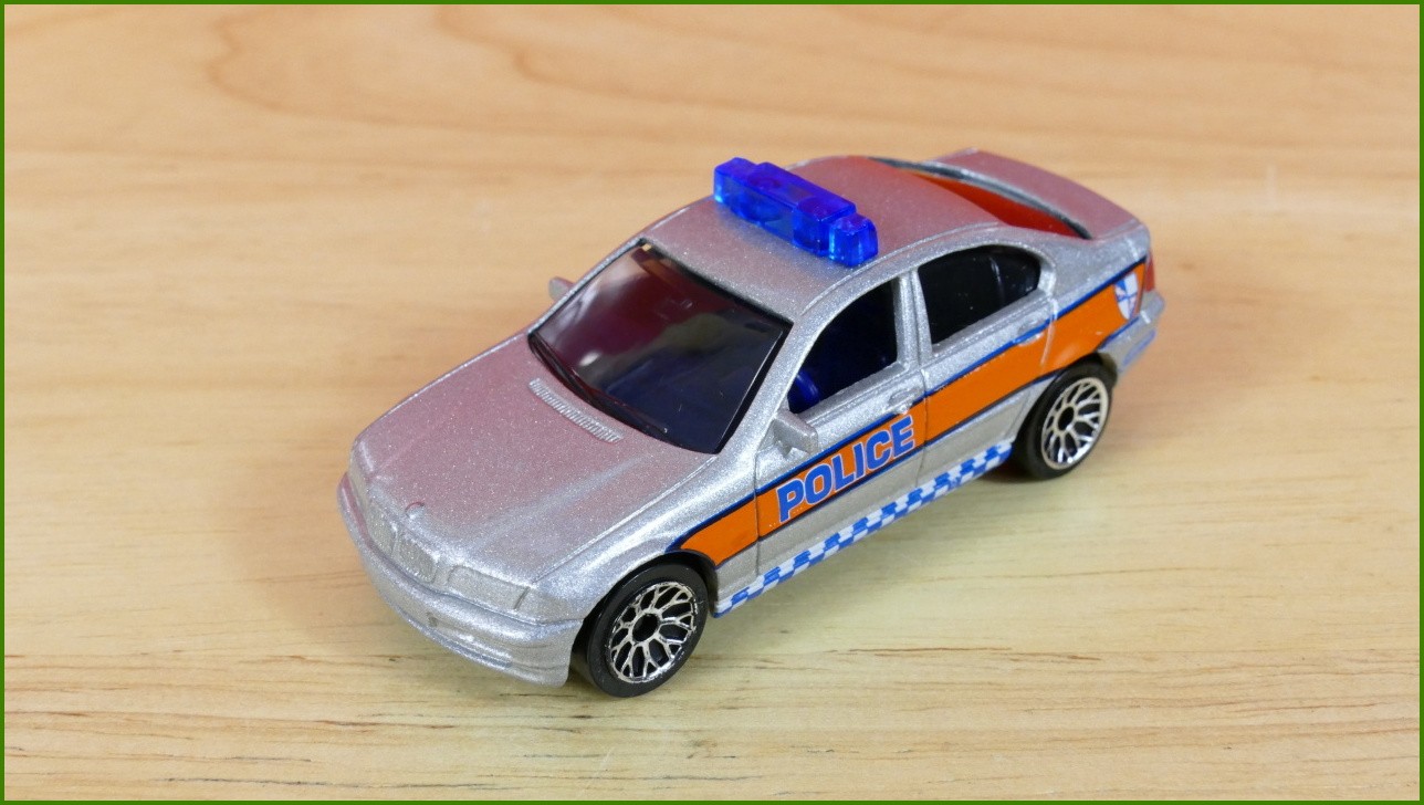 Matchbox Autíčko (Made in China) No.33 - BMW 328i Police