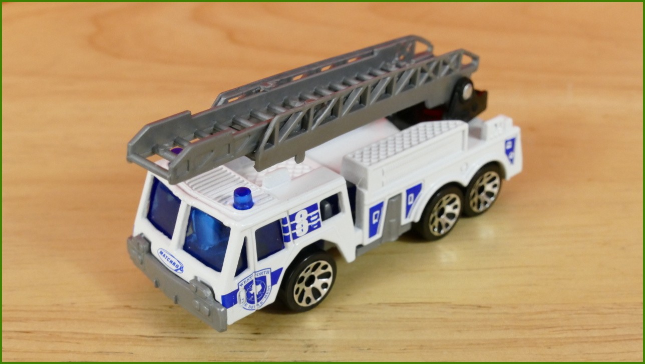 Matchbox Autíčko (Made in China) No.29 - Flame Chaser