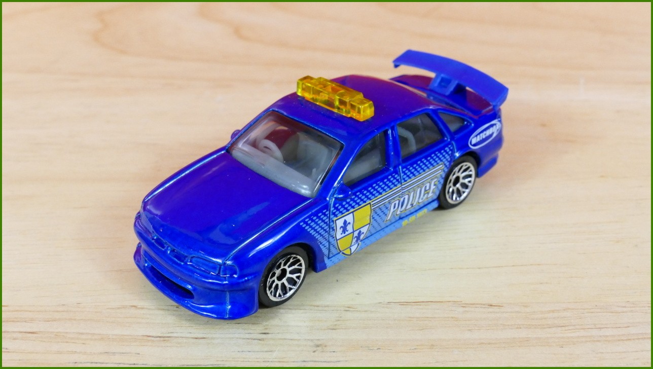 Matchbox Autíčko (Made in China) No.35 - Holden Commodore