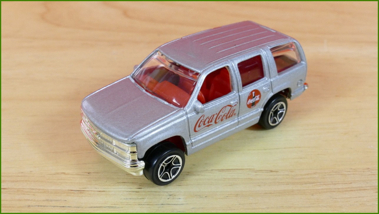 Matchbox Autíčko (Made in China) Coca-Cola No.2 - Chevy Tahoe