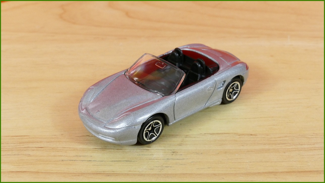 Matchbox Autíčko (Made in China) No.5 - Porsche Boxter