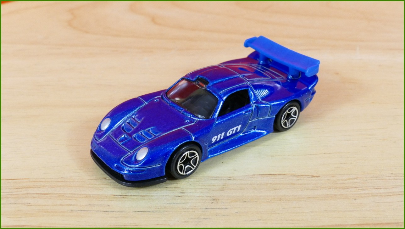 Matchbox Autíčko No.35 - Porsche 911 GT1