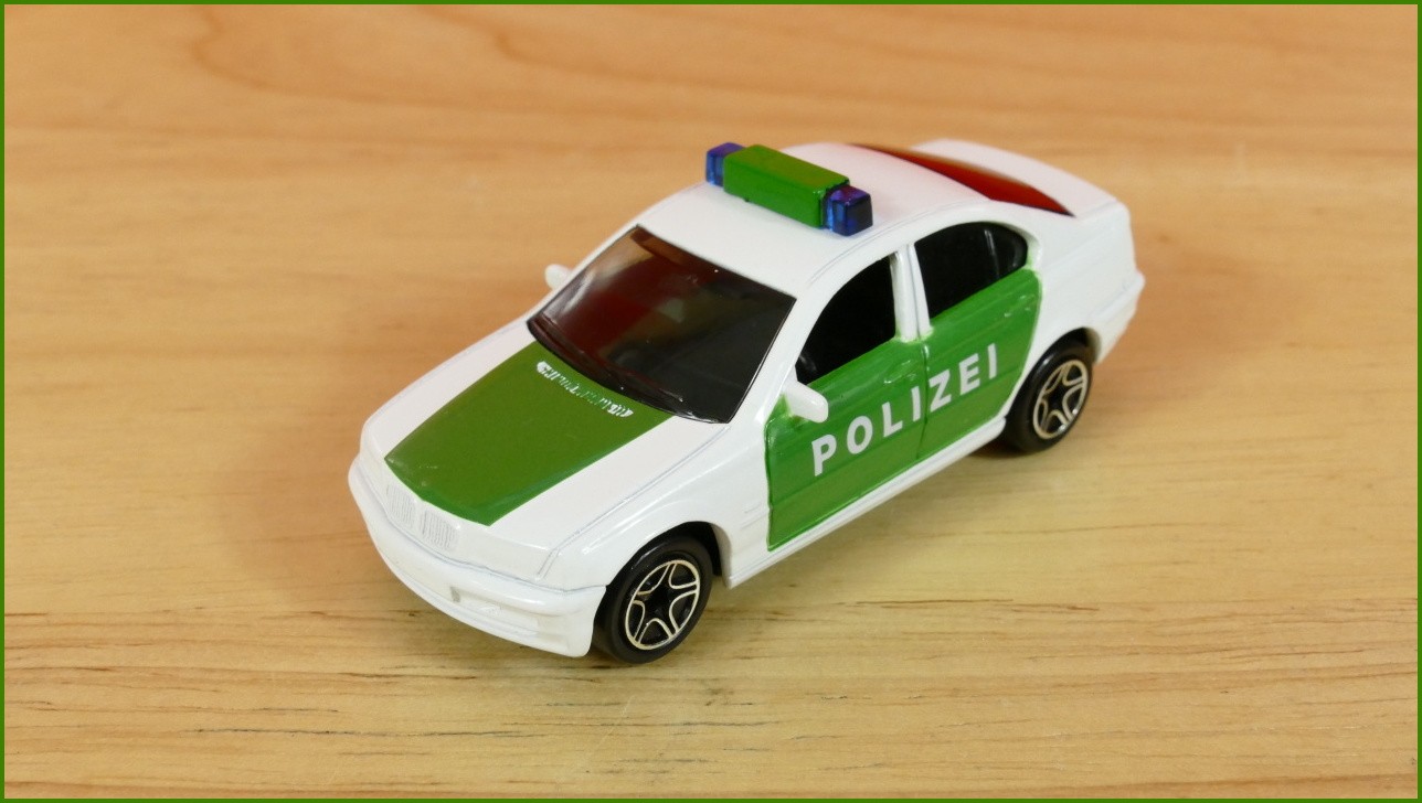 Matchbox Autíčko No.11 - BMW 328i Polizei