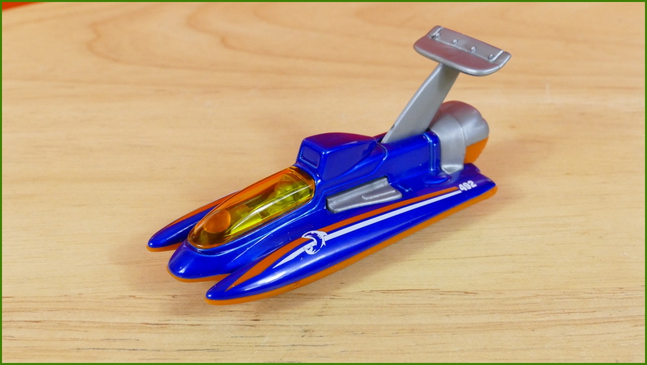 Matchbox Autíčko No.10 - Hydroplane