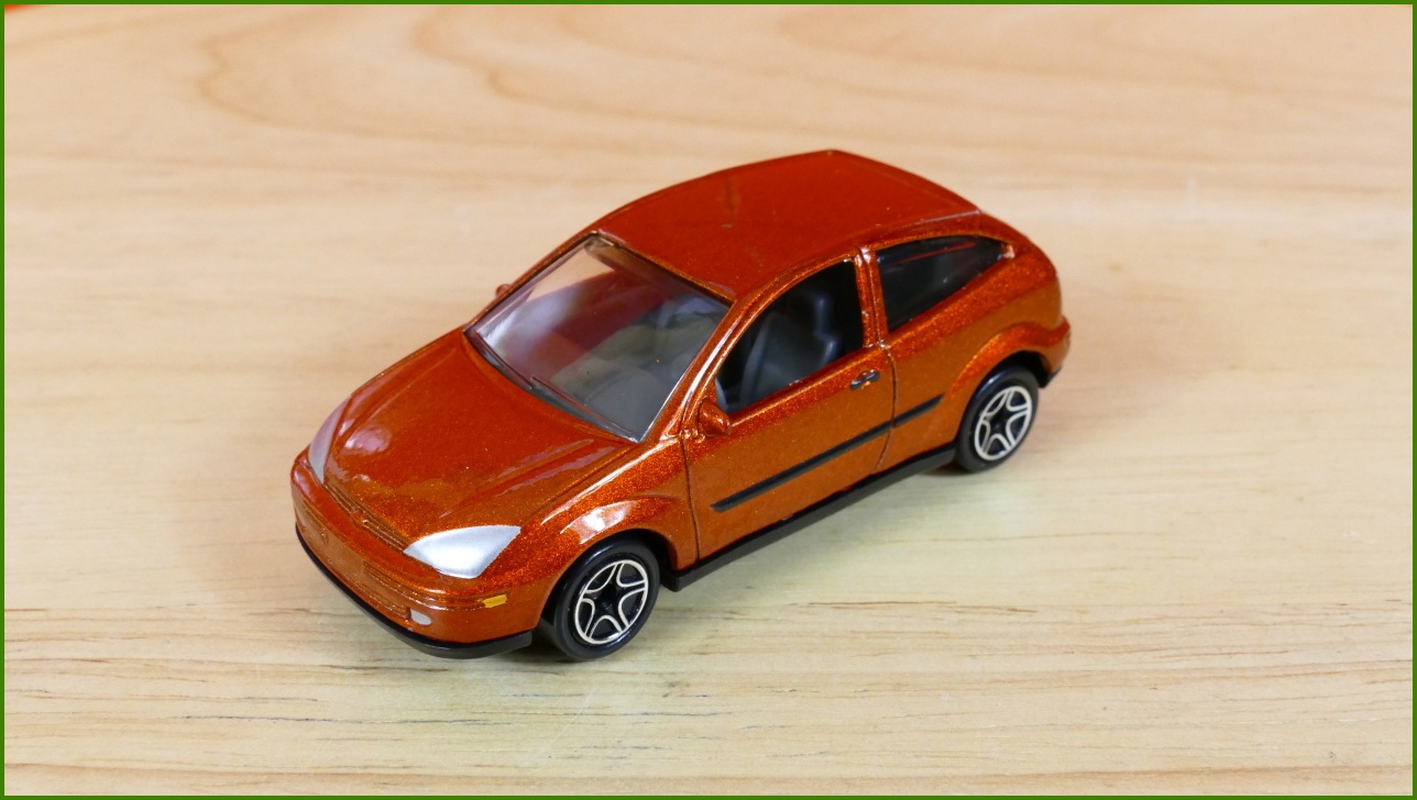 Matchbox Autíčko No.64 - Ford Focus