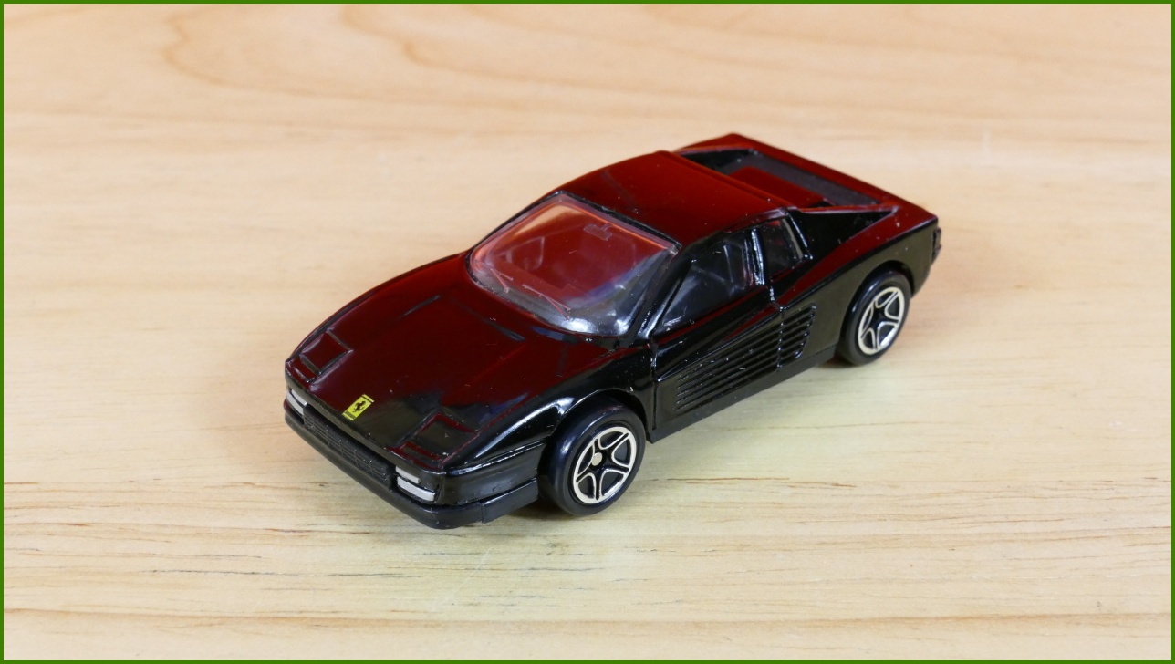 Matchbox Autíčko No.20 - Ferrari Testarossa