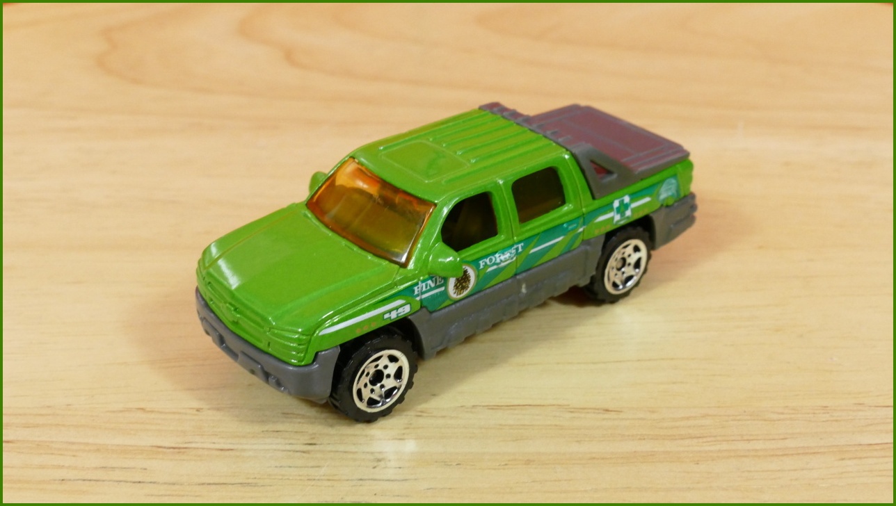 Matchbox Autíčko Hero-City No.49 - Chevrolet Avalanche