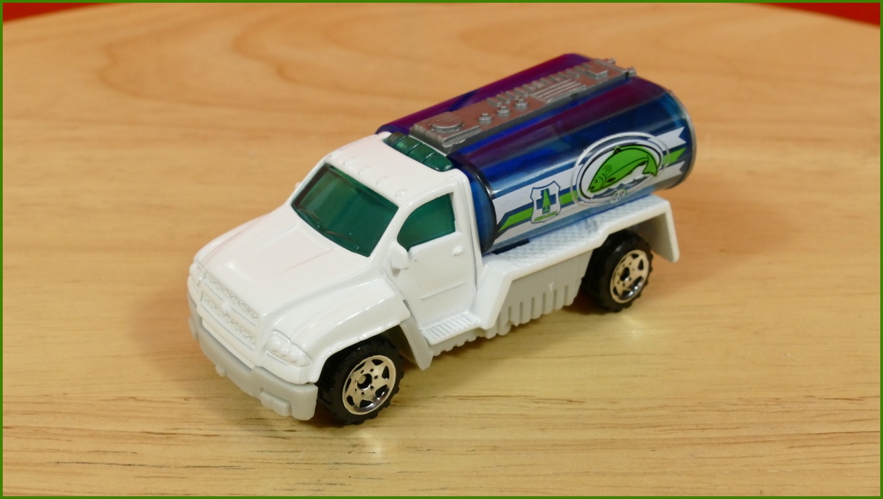 Matchbox Autíčko Hero-City No.48 - Tanker Truck