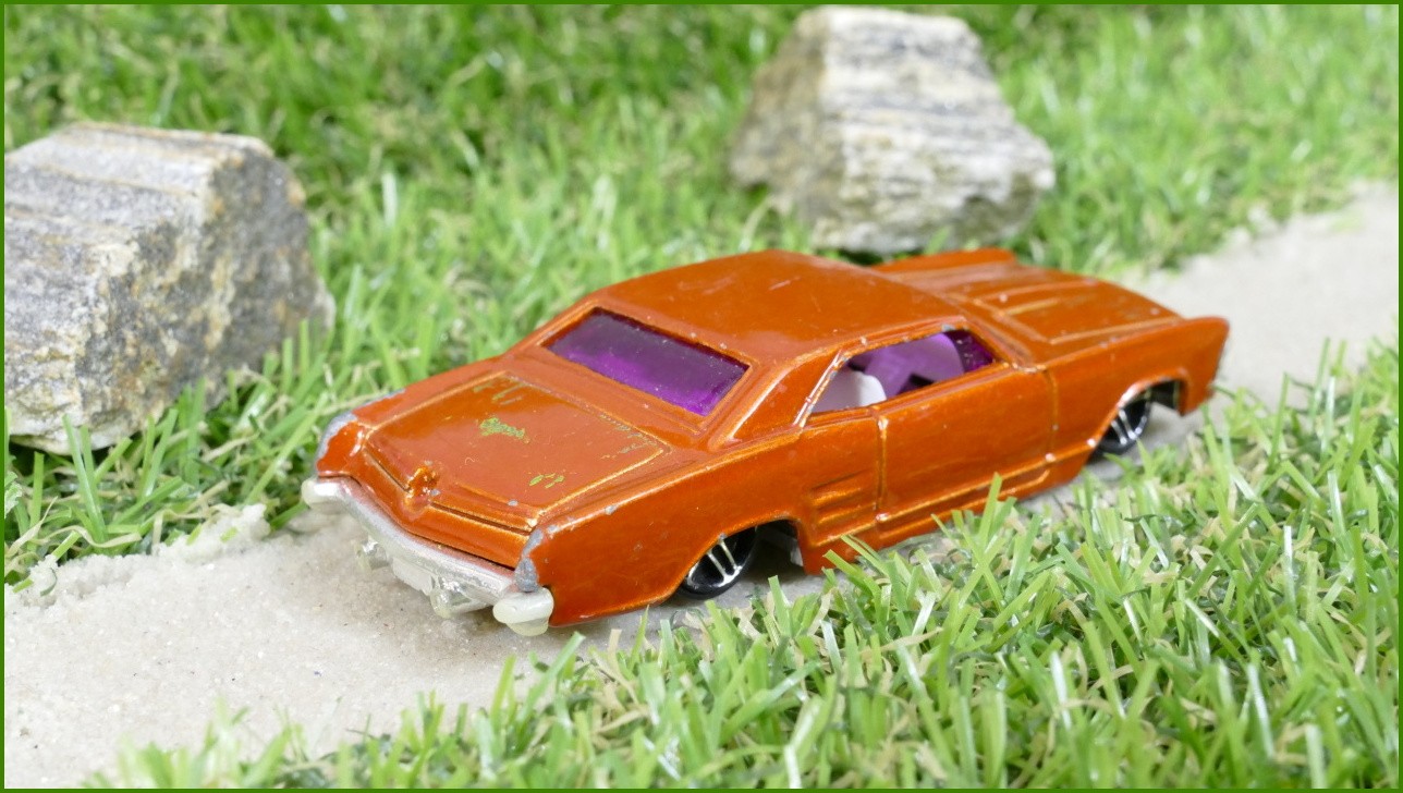Model Autíčka Hot Wheels ´64 Riviera