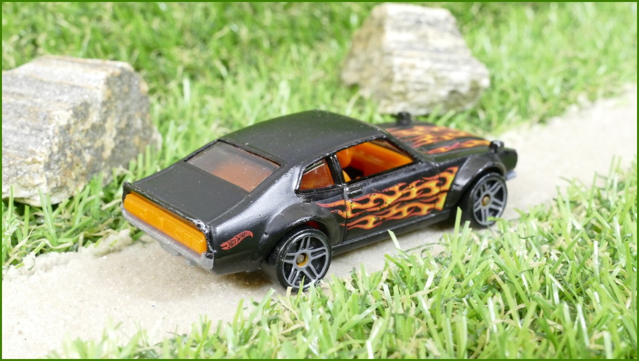 Model Autíčka Hot Wheels Custom Ford Maverick