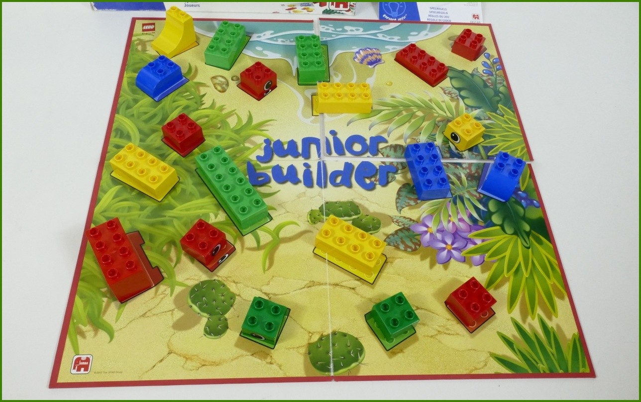 Lego® Duplo® Jumbo 00748 - Junior Builder - oddělena jedna část hrací plochy