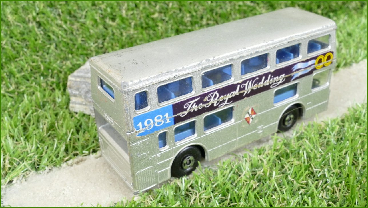 Autíčko Matchbox K-15 The Londoner