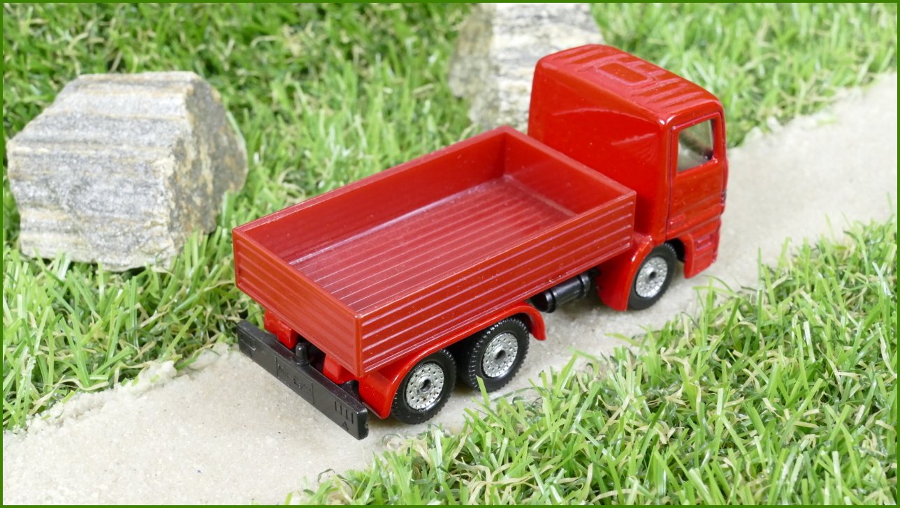 Siku Autíčko Mercedes Truck
