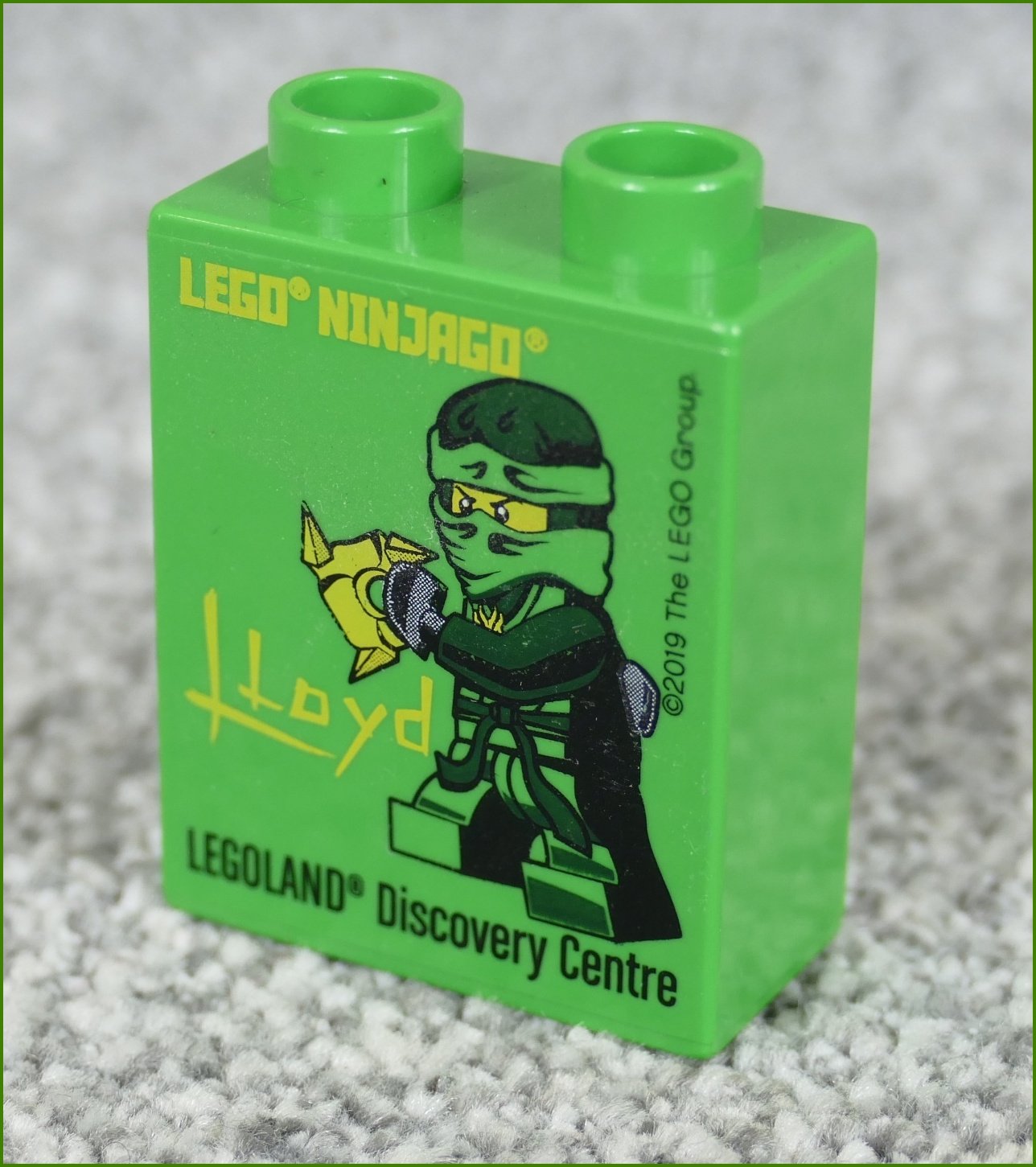 Lego® Duplo® Kostka 1x2x2 Světle Zelená - Legoland 2019 Ninjago Lloyd