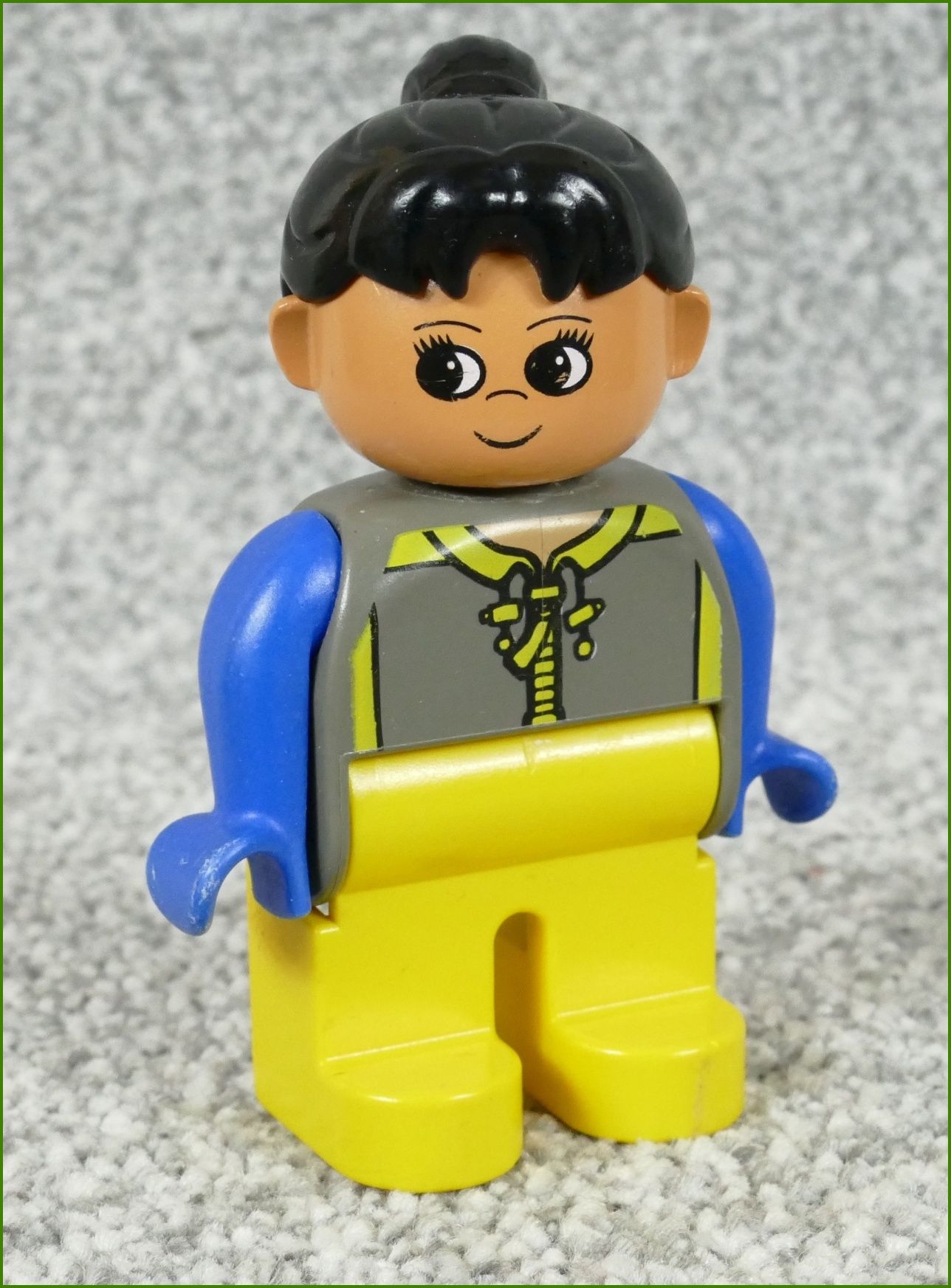 Lego® Duplo® Figurka Maminka V Košili s Černými Vlasy