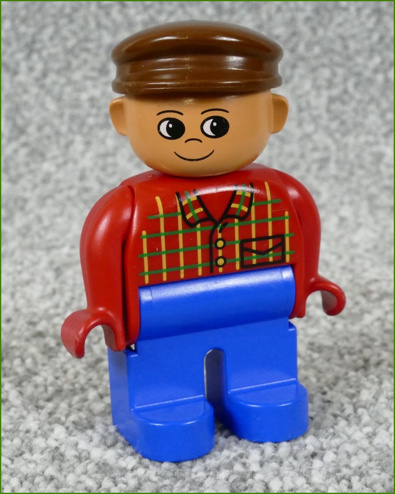 Lego® Duplo® Figurka Pán v Červené Košili