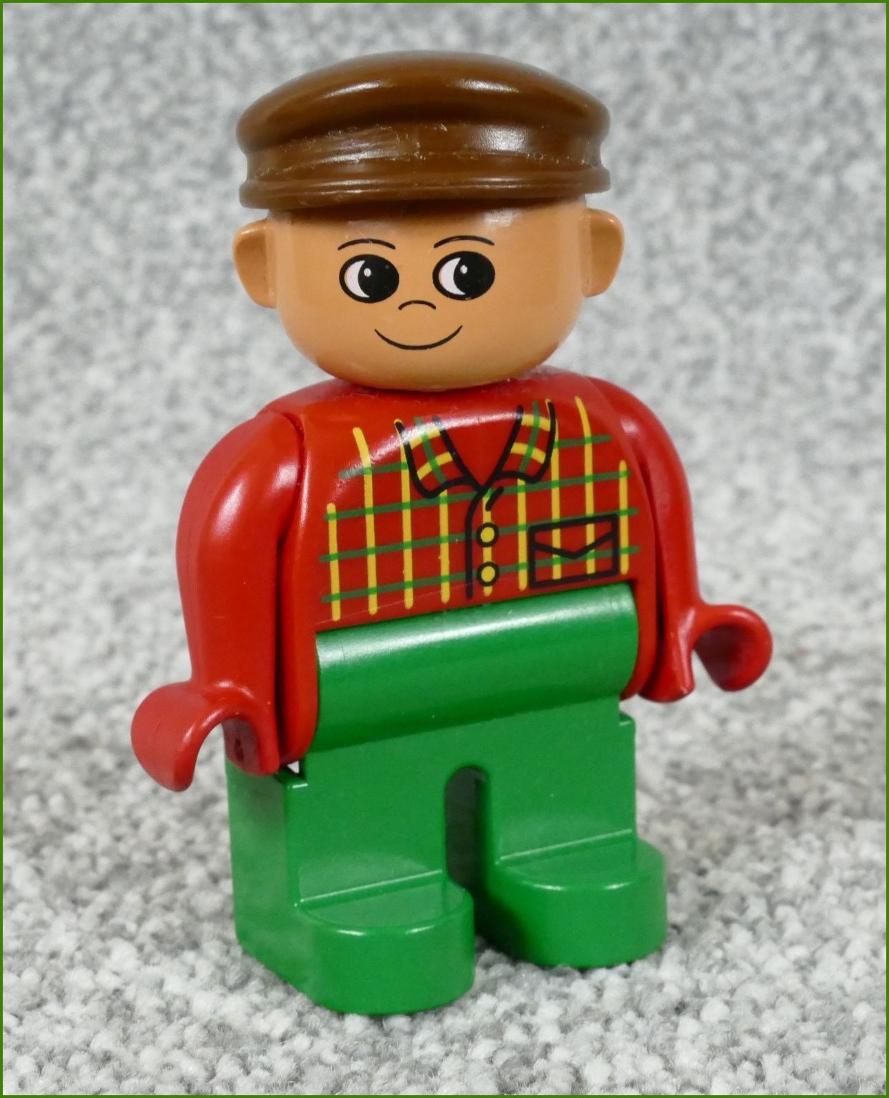 Lego® Duplo® Figurka Pán v Červené Košili