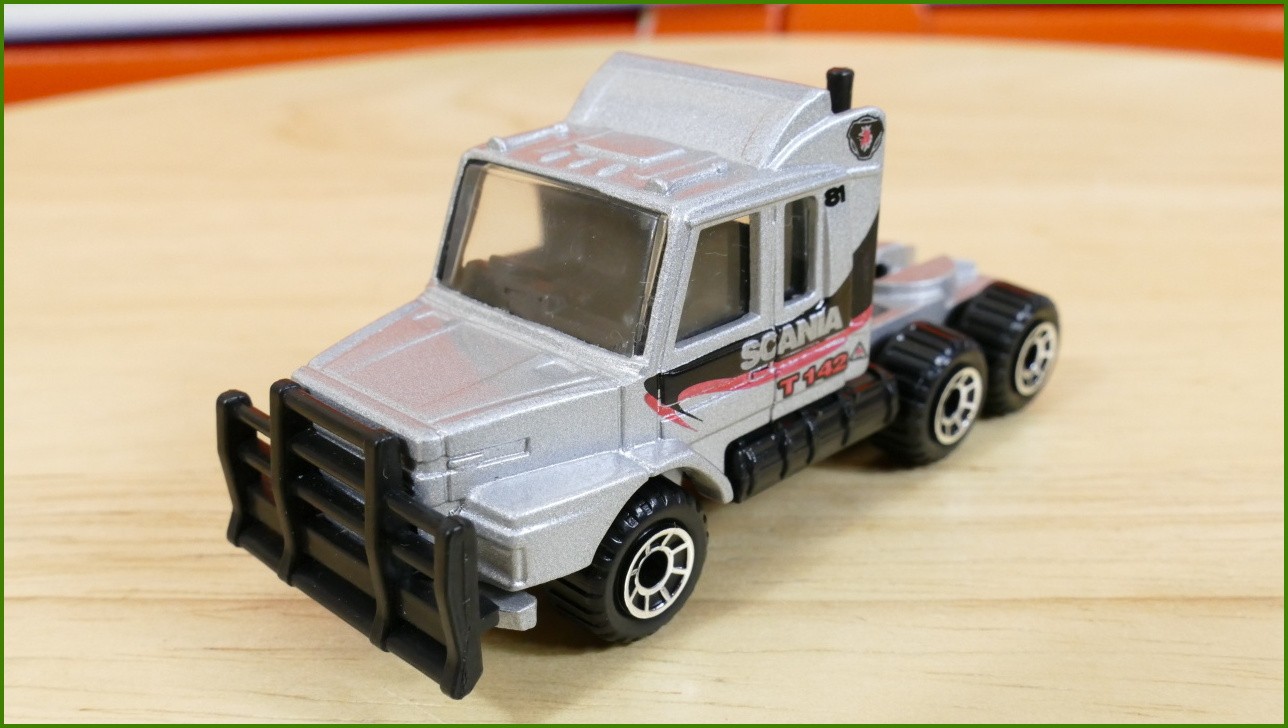 Matchbox Autíčko #61 - Scania T142