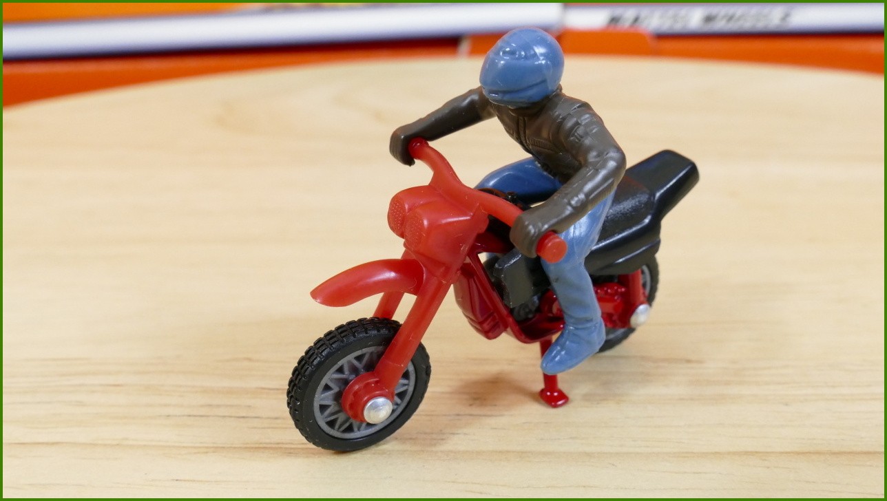 Matchbox Autíčko #48 - Off-Road Bike