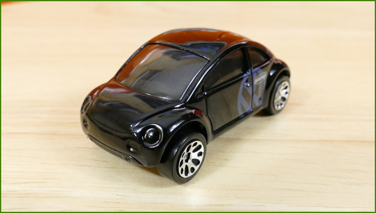 Matchbox Autíčko #60 - Concept 1 Beetle